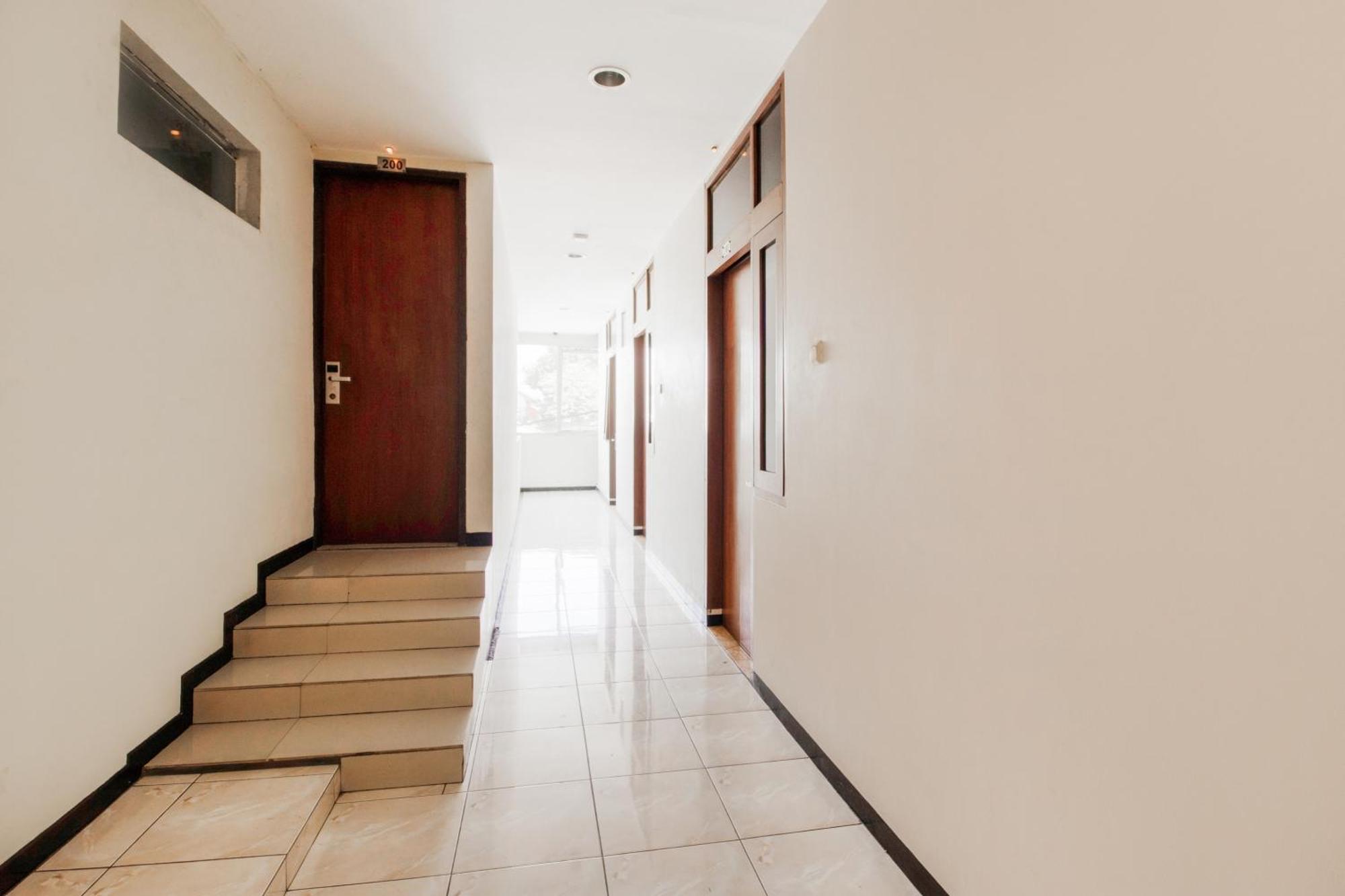 Oyo Flagship 3753 Cassa Dua Hotel チマヒ エクステリア 写真