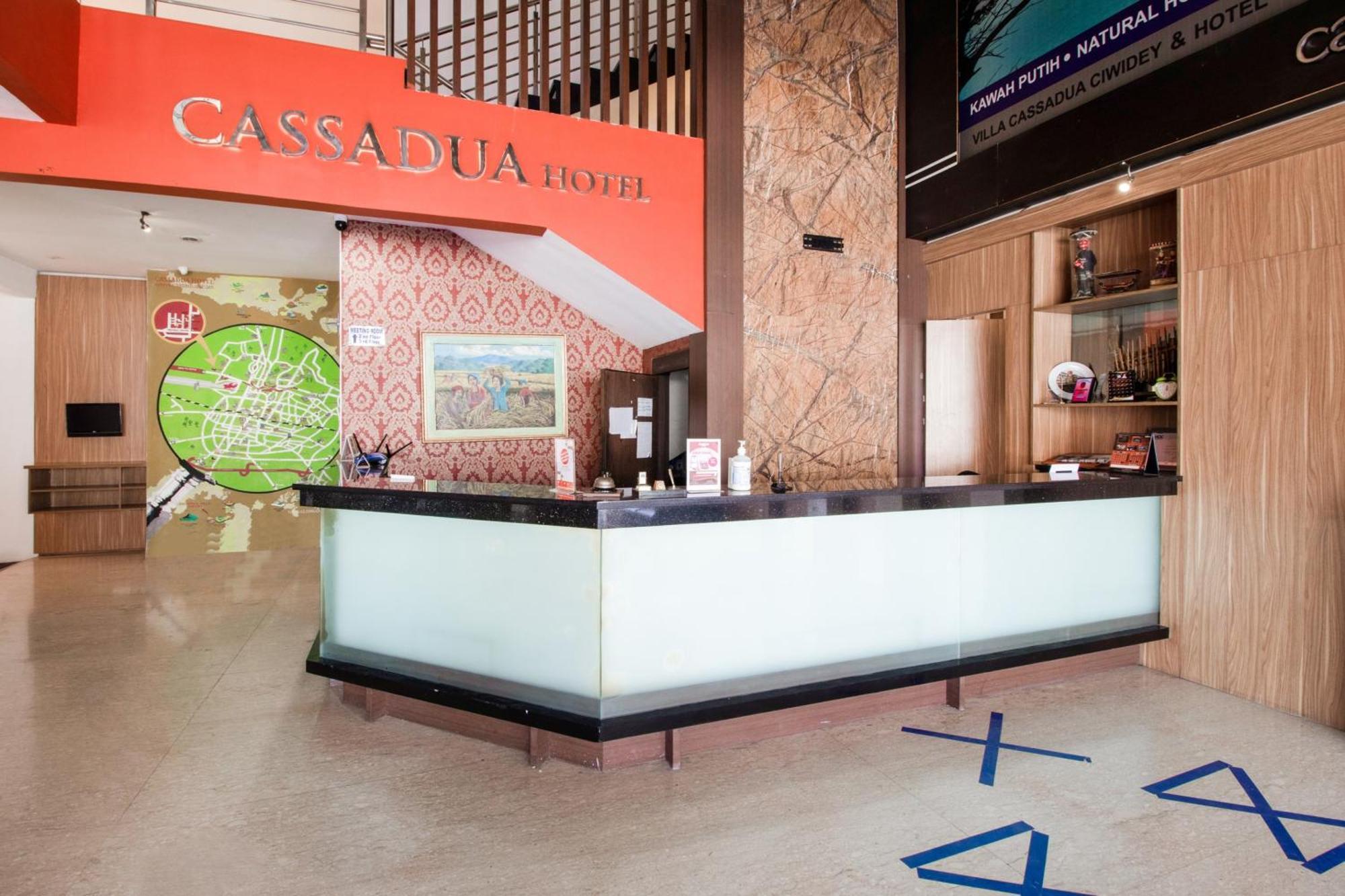 Oyo Flagship 3753 Cassa Dua Hotel チマヒ エクステリア 写真