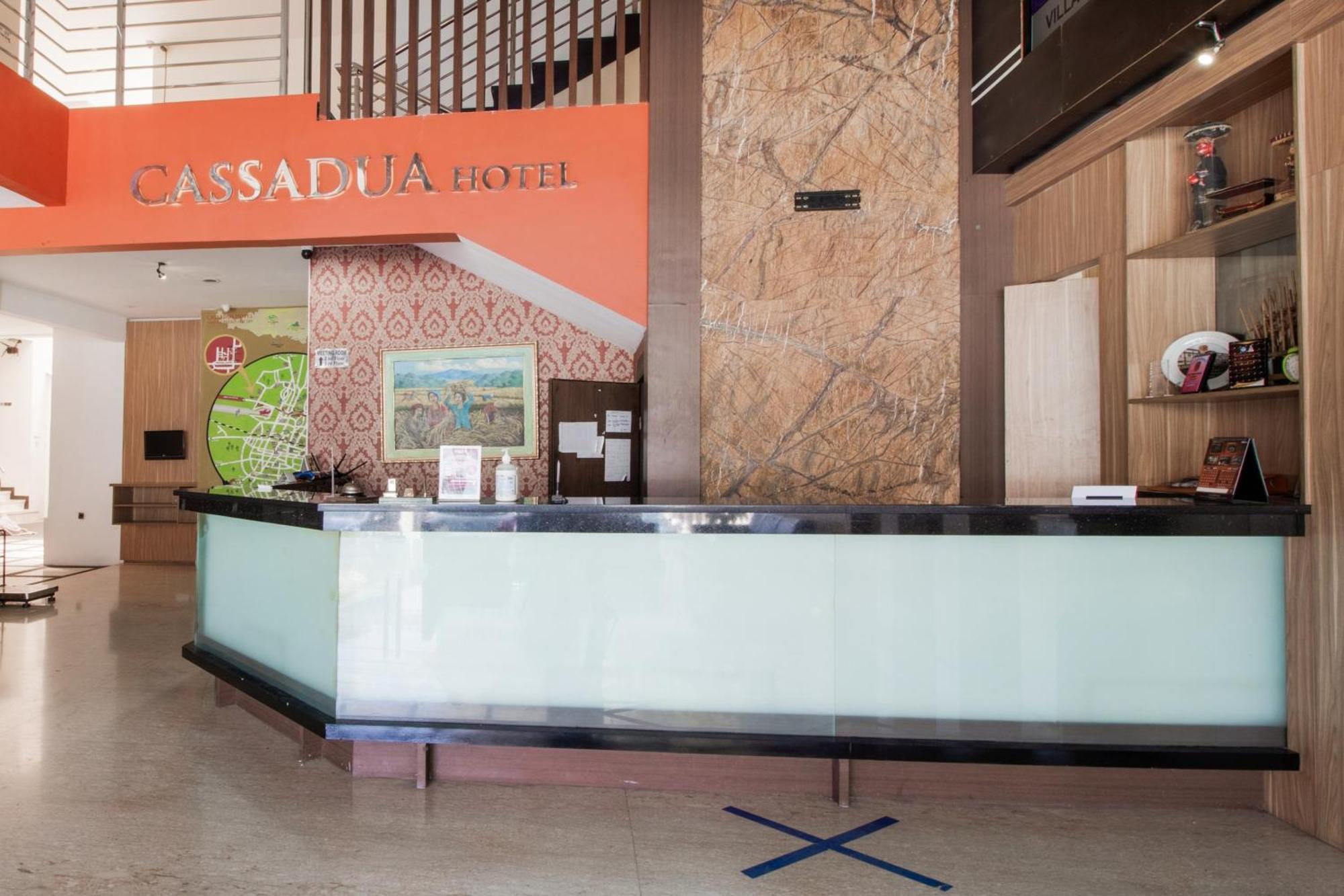 Oyo Flagship 3753 Cassa Dua Hotel チマヒ エクステリア 写真
